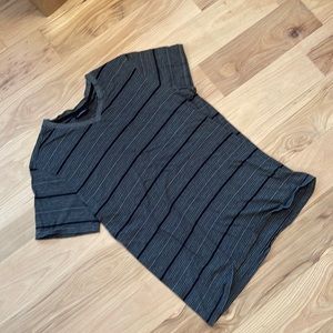 Marc Anthony Gray Stripped fitted T-shirt sz Large